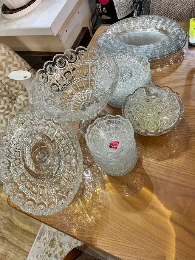 ست پذیرایی بلور|ظروف سرو و پذیرایی|شاهینشهر, سعدی جنوبی|دیوار