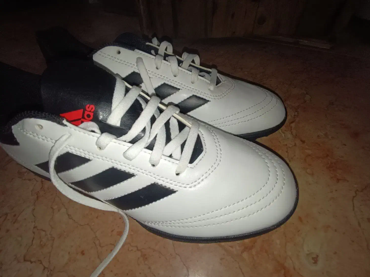 کتانی ورزشی آدیداس|تجهیزات ورزشی|سلمانشهر, |دیوار