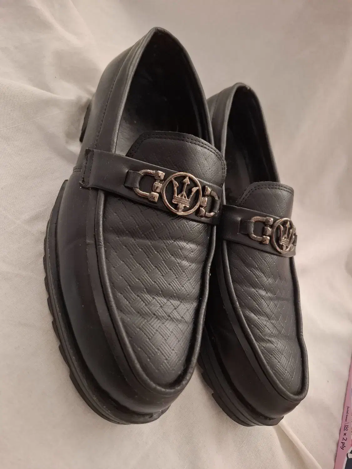 کفش مجلسی مردانه|کیف، کفش، کمربند|صحنه, |دیوار