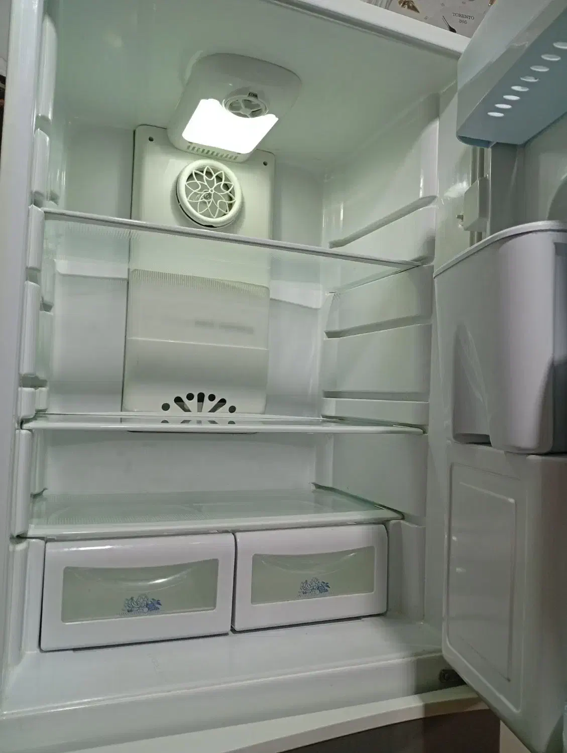 فریزر یخچال 29 فوت|یخچال و فریزر|چناران, |دیوار