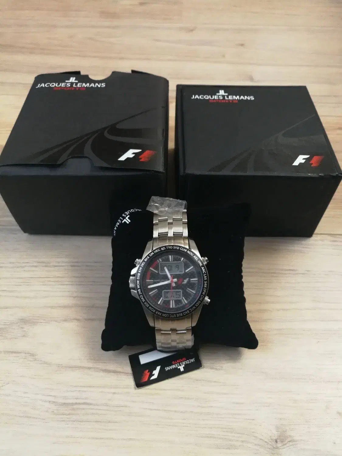 ساعت مچی برند ژاک لمن زیر قیمت|ساعت|لاهیجان, شیخ زاهد|دیوار