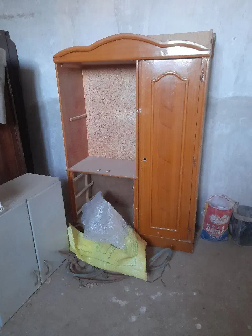 کمد قدیمی|جاکفشی، کمد، دراور|قائن, |دیوار