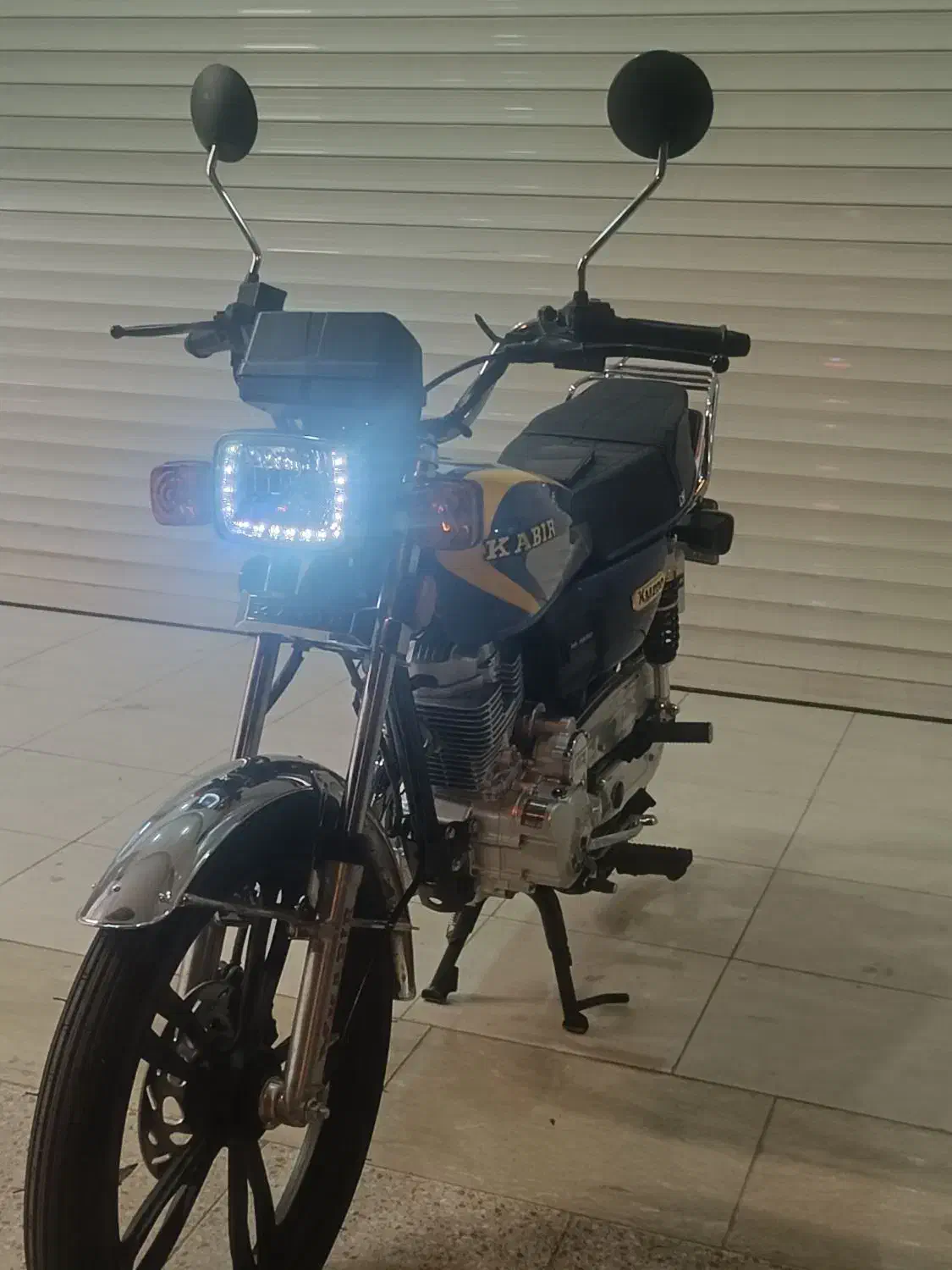 موتور کبیر 404صفر|موتورسیکلت|قم, پردیسان|دیوار