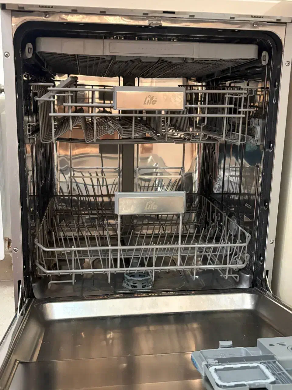 ماشین ظرفشویی ۱۴ نفره life درحد نو|ماشین ظرفشویی|تهران, منیریه|دیوار