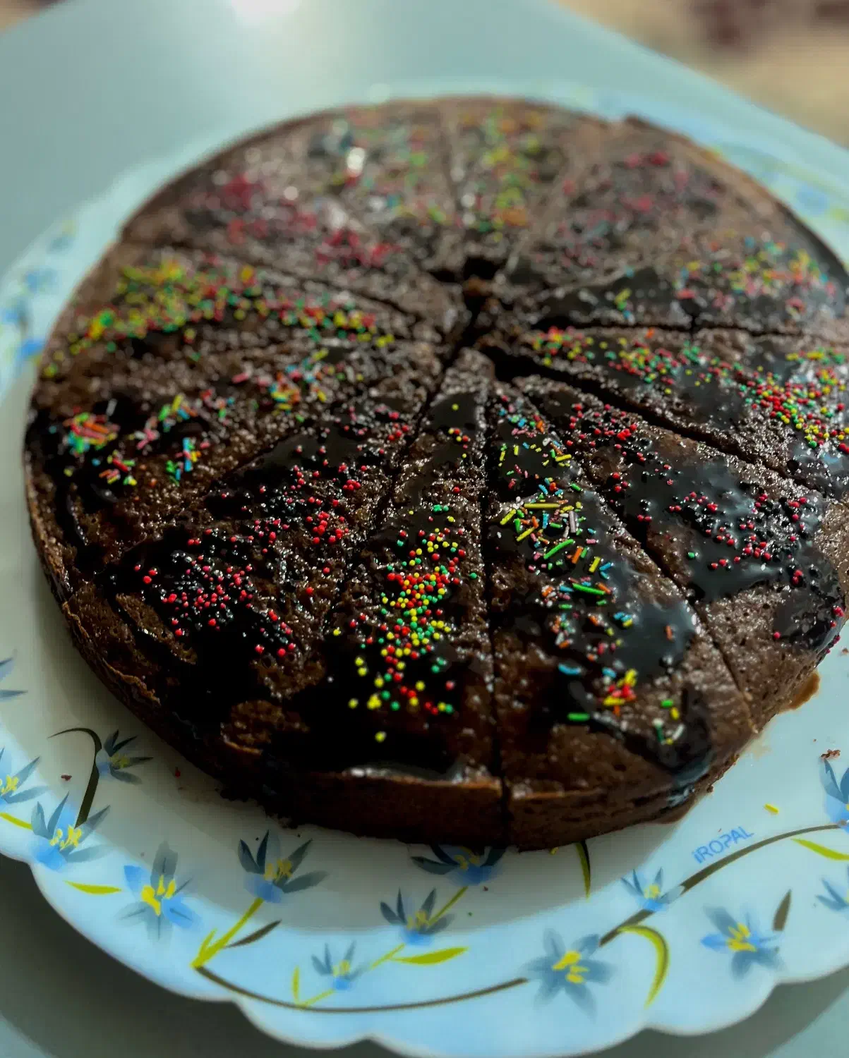 سفارش انواع کیک|خدمات پذیرایی، مراسم|رشت, نامجو|دیوار