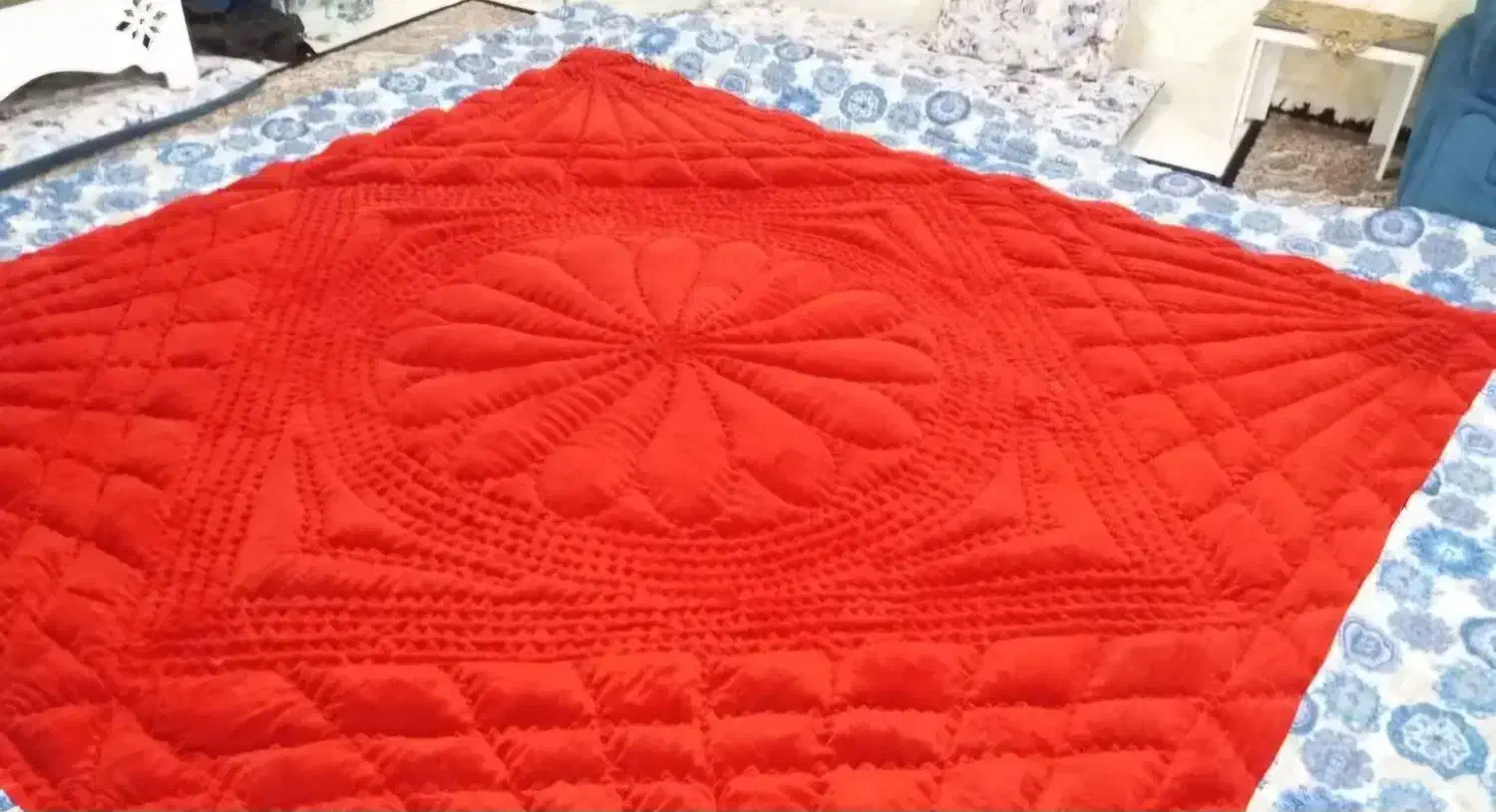 لحاف کرسی کلاسیک بارمان ابعاد 4 در 4 سنتی اصیل|رختخواب، بالش، پتو|تهران, شهرک ولیعصر جنوبی|دیوار