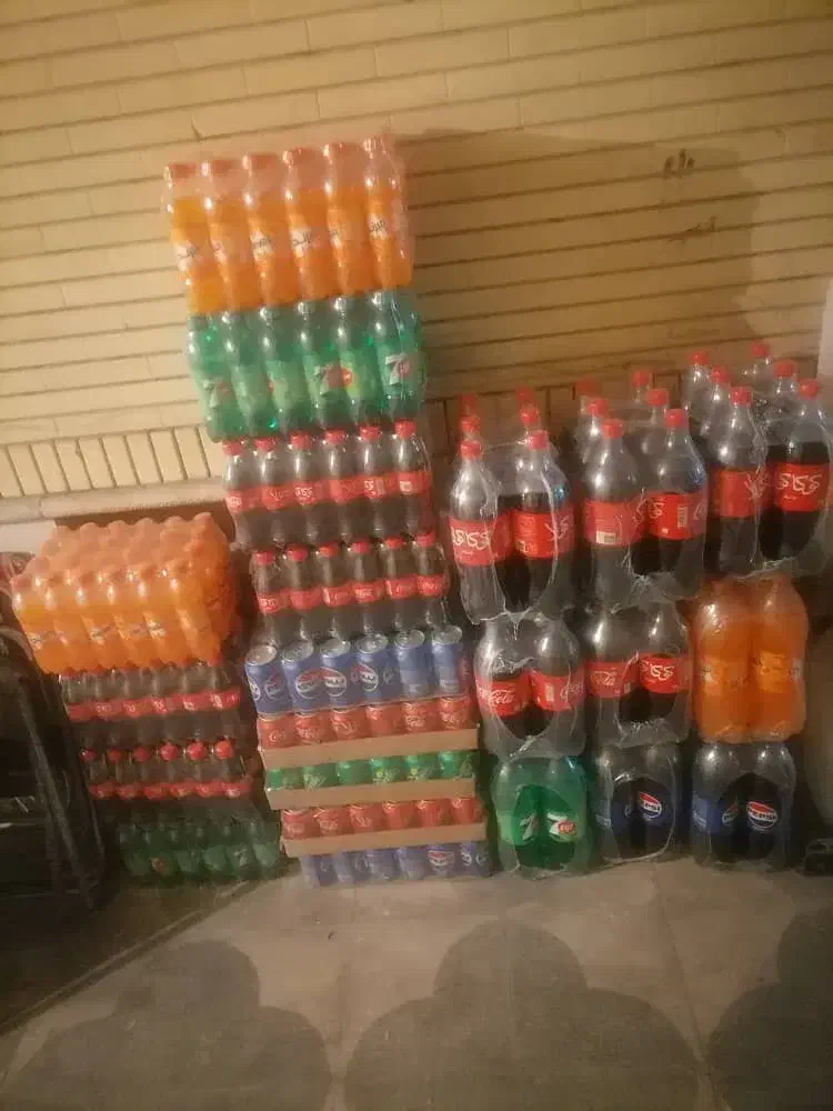 نوشابه۳۰۰ سی سی|خوردنی و آشامیدنی|شیراز, شهرک ایثار|دیوار