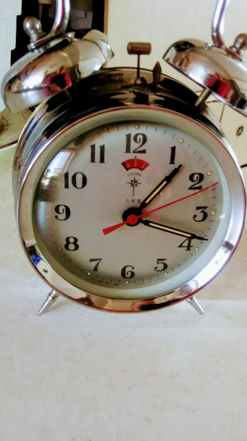 ساعت کوکی سالم خیلی قدیمی|ساعت|تهران, جوادیه|دیوار