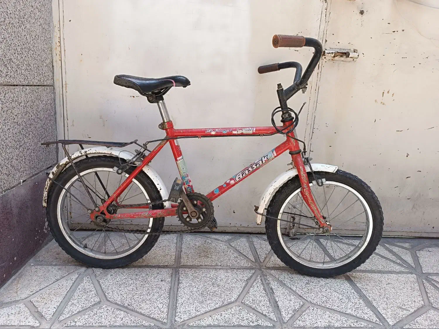 یک عدد دوچرخه کاملا خوش پا و سالم|اسباببازی|مشهد, شهید قربانی|دیوار