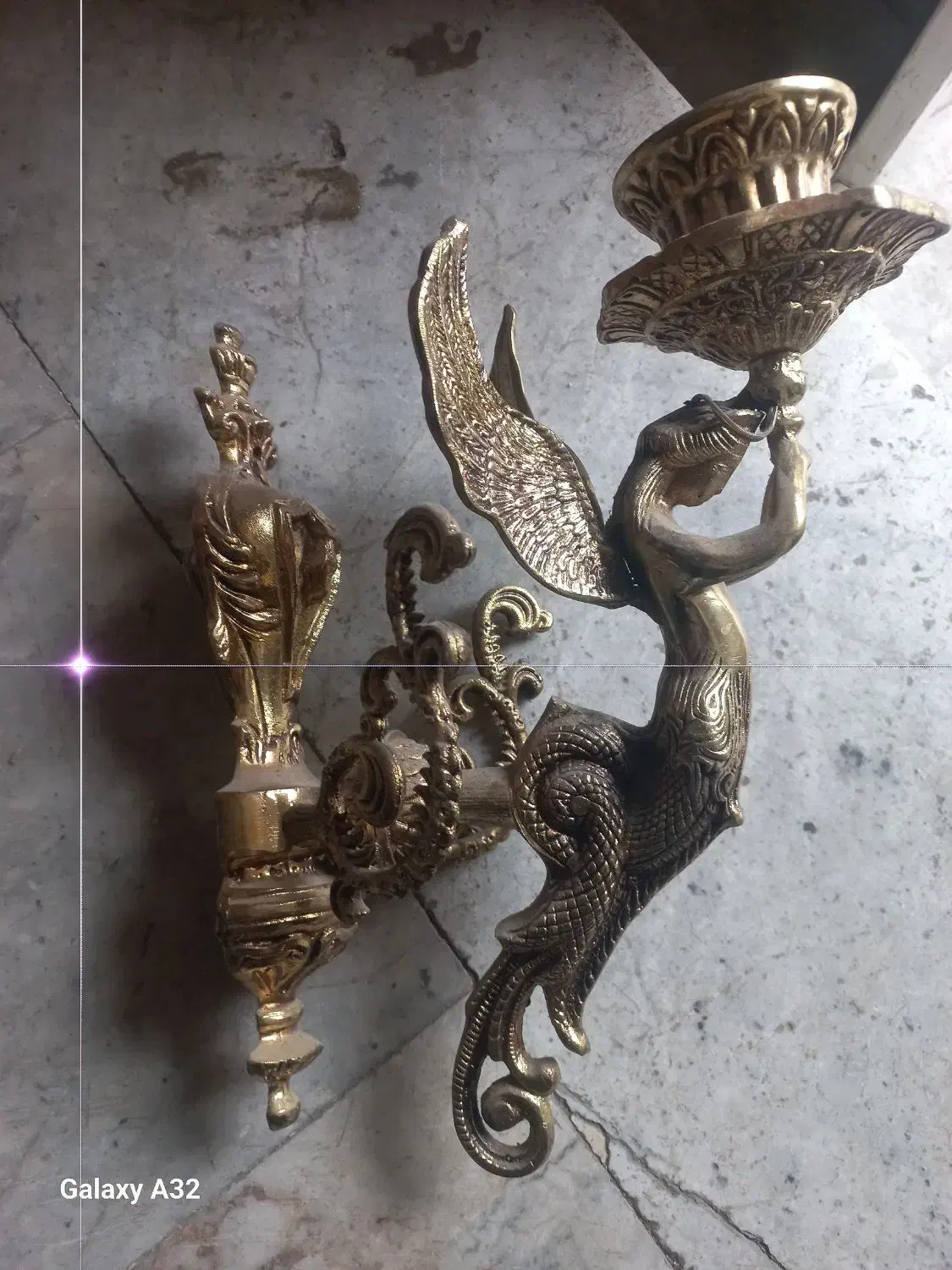 چراغ دیواری فلزی برنج طرح فرشته|لوستر و چراغ آویز|مشهد, فرهنگیان (شهرک غرب)|دیوار