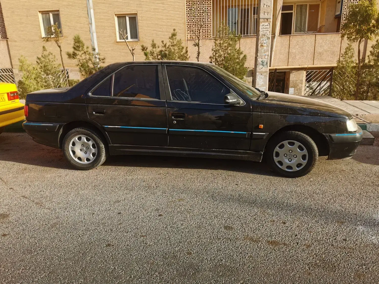 پژو پارس مشکی مدل80|خودرو سواری و وانت|صباشهر, |دیوار