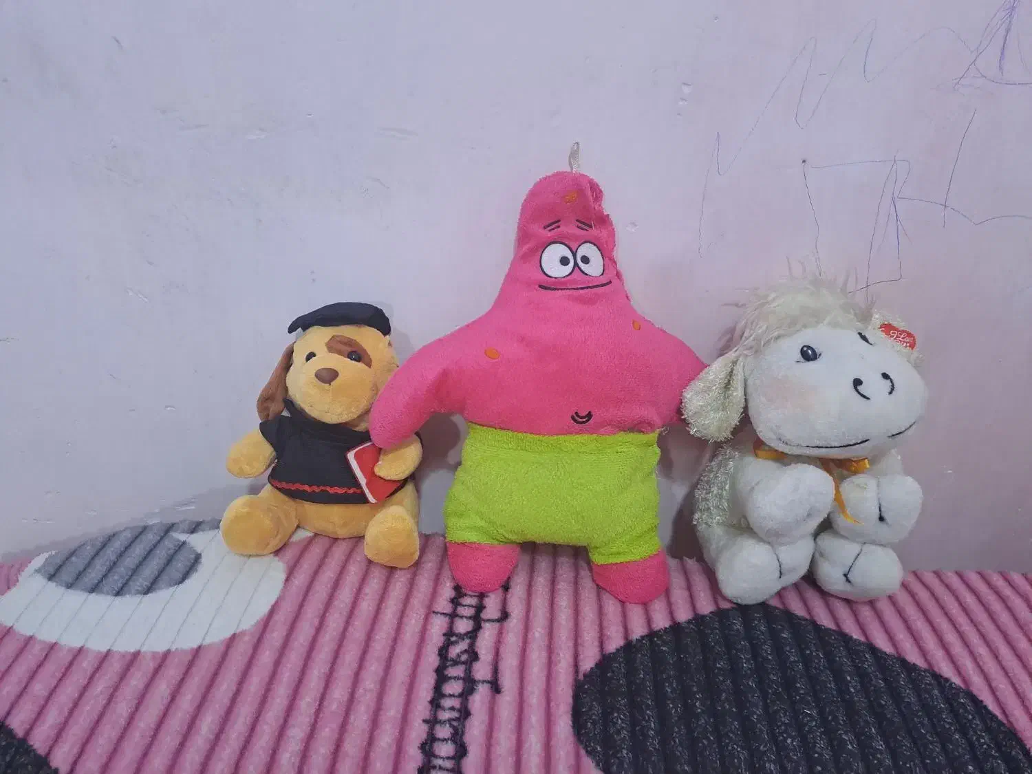 عروسک|اسباببازی بچه|رشت, معلولین|دیوار