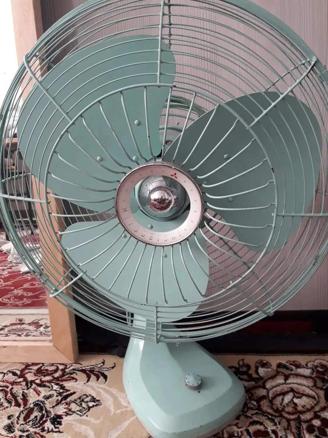 پنکه|پنکه و تصفیهکنندهٔ هوا|پردیس, فاز ۲|دیوار