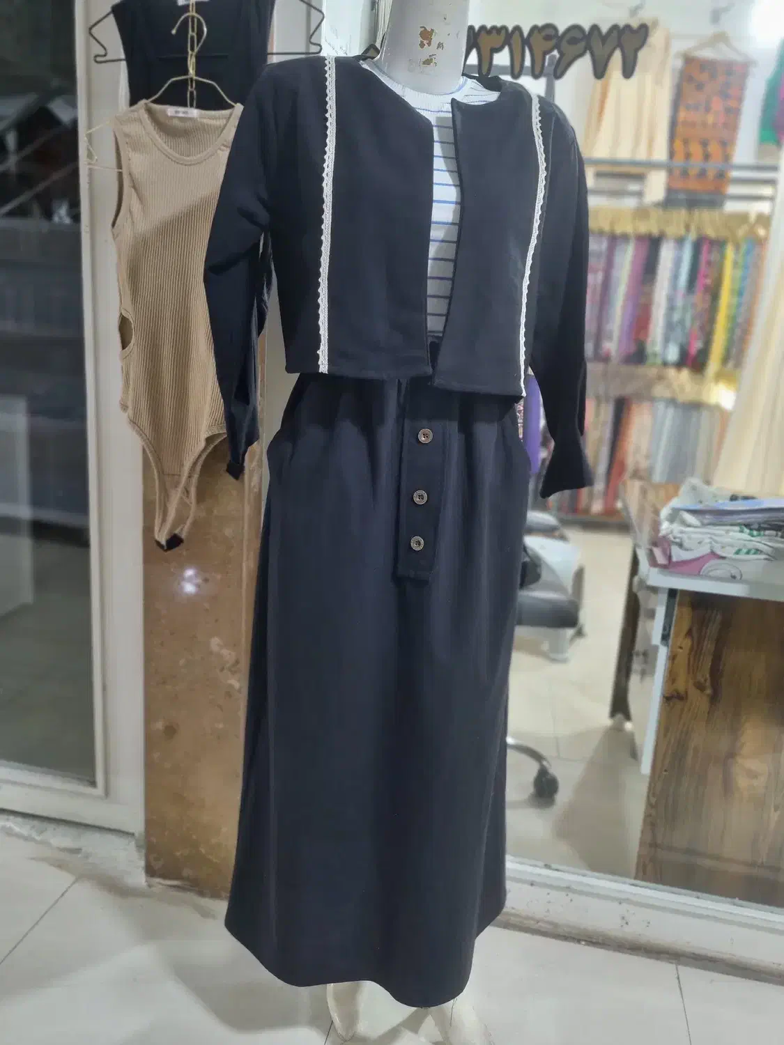 فروشنده گالری لباس|استخدام خدمات فروشگاه و رستوران|گنبد کاووس, |دیوار