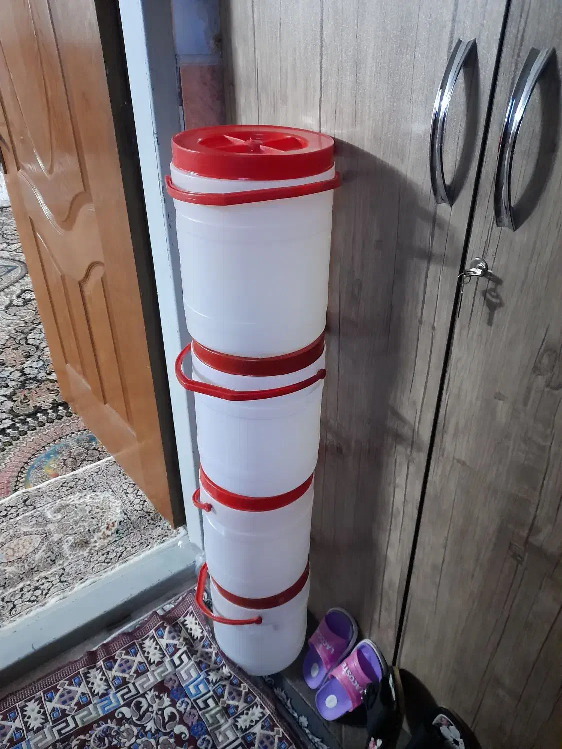 دبه|ظروف نگهدارنده، پلاستیکی، یک‌بارمصرف|قم, شهید صیاد شیرازی|دیوار