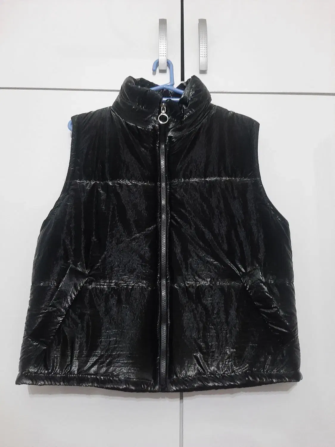 پافر کاملا نو|لباس|رشت, پاستوریزه|دیوار