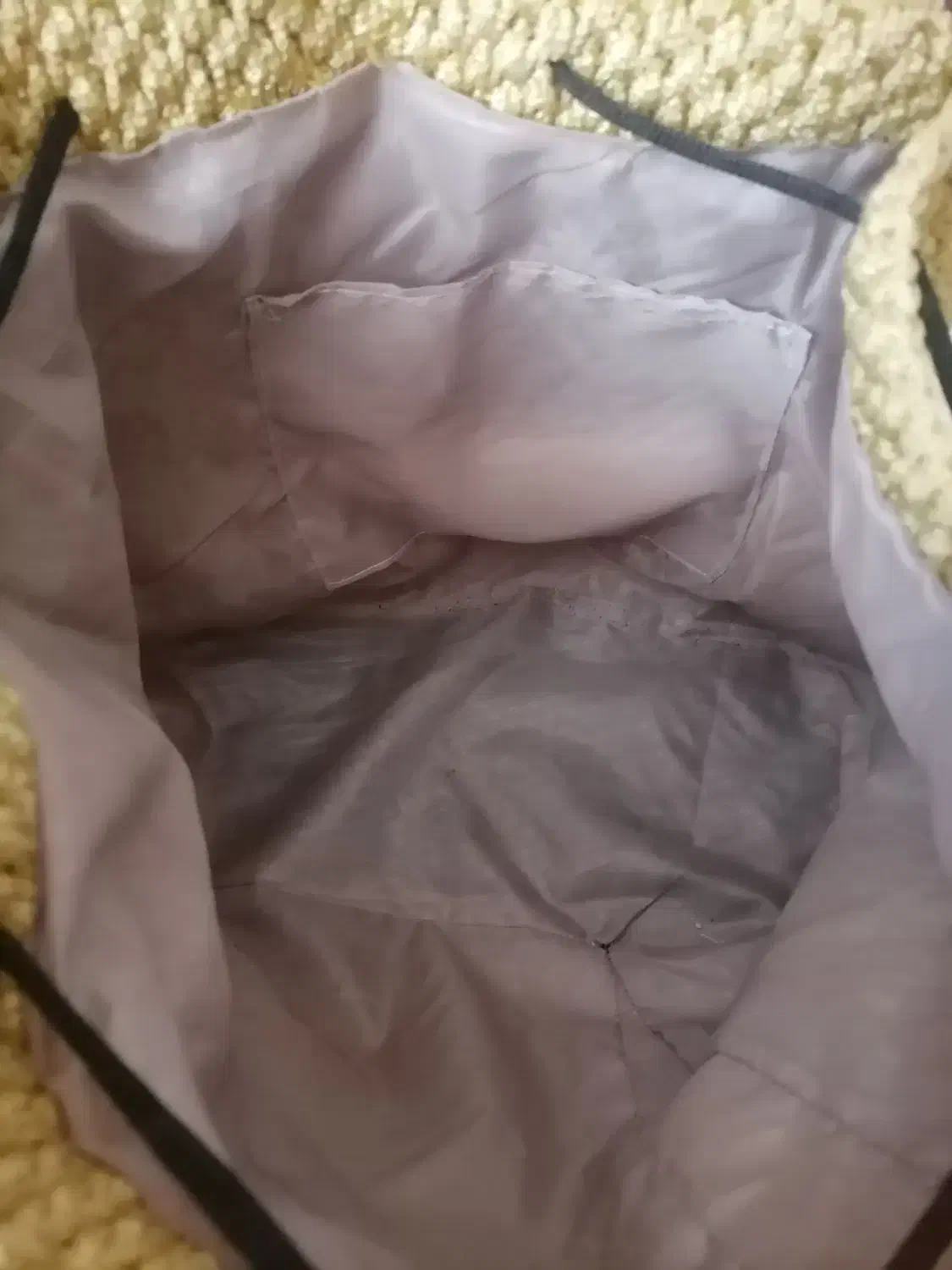 کوله پشتی|کیف، کفش، کمربند|قم, باغ شریفی|دیوار