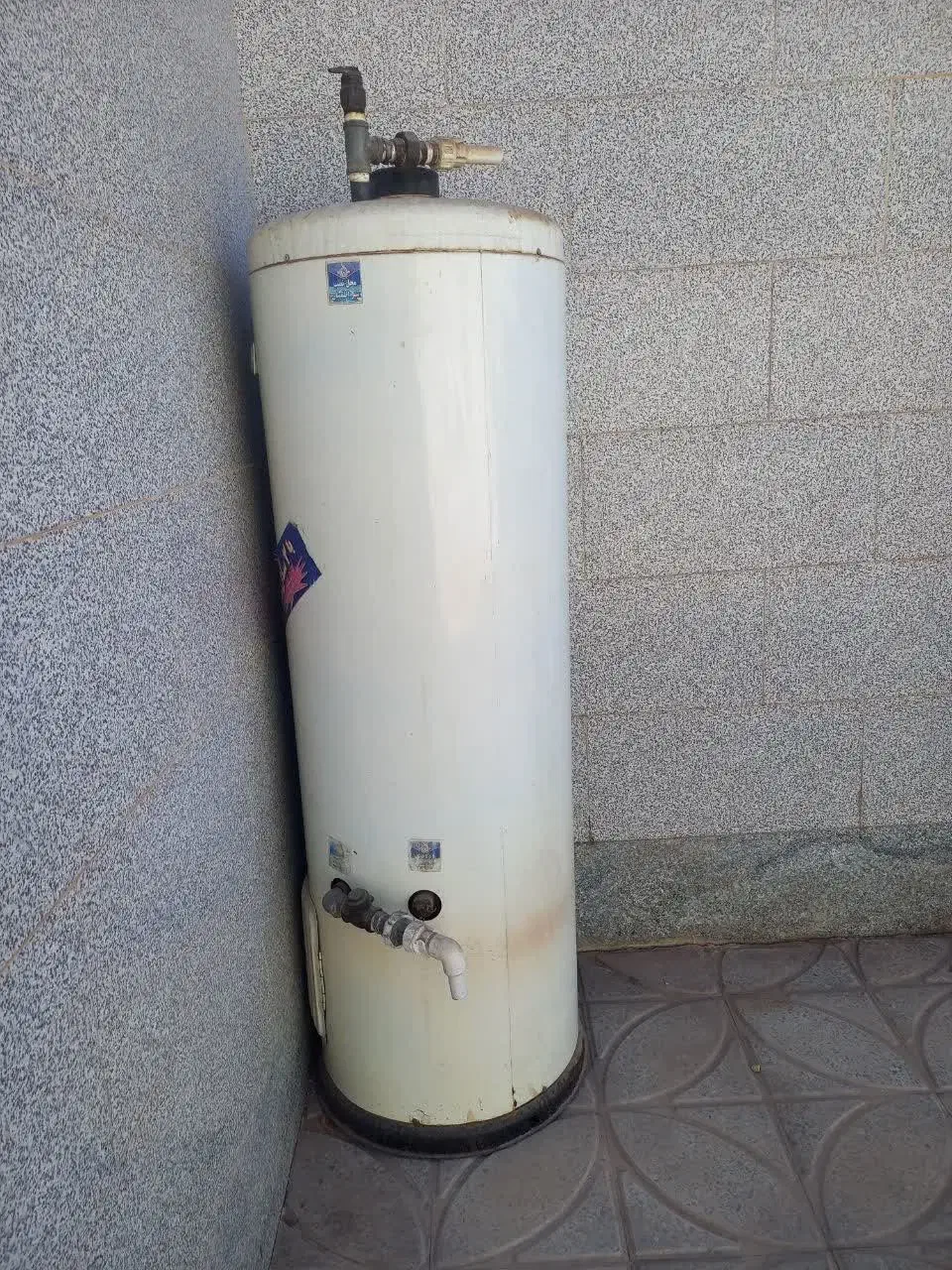 آب گرمکن مخزن دار|آبگرمکن، پکیج، شوفاژ|مبارکه, |دیوار