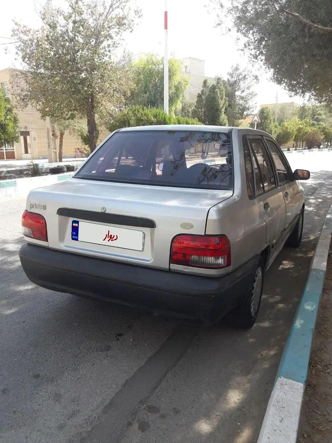 پراید خونگی شاسی سالم مدل 83 انژکتوری|خودرو سواری و وانت|یزد, |دیوار