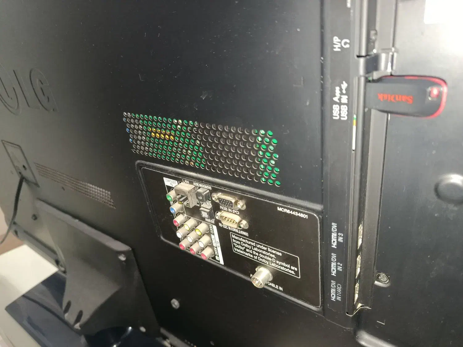 تلویزیون ۴۲ اینچ LG|تلویزیون و پروژکتور|اسلام‌شهر, شهرک واوان|دیوار