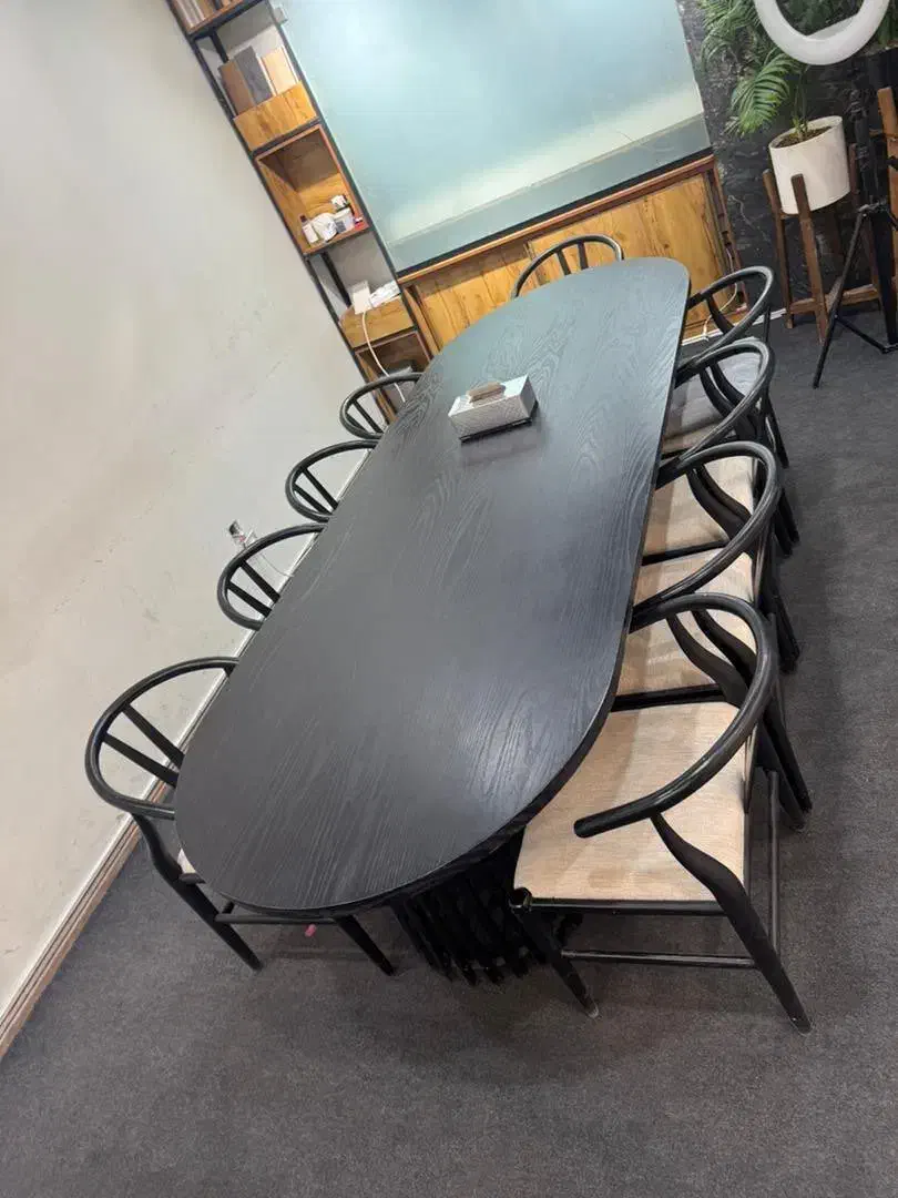 صندلی مبلی|میز و صندلی غذاخوری|شیراز, فرهنگ شهر|دیوار