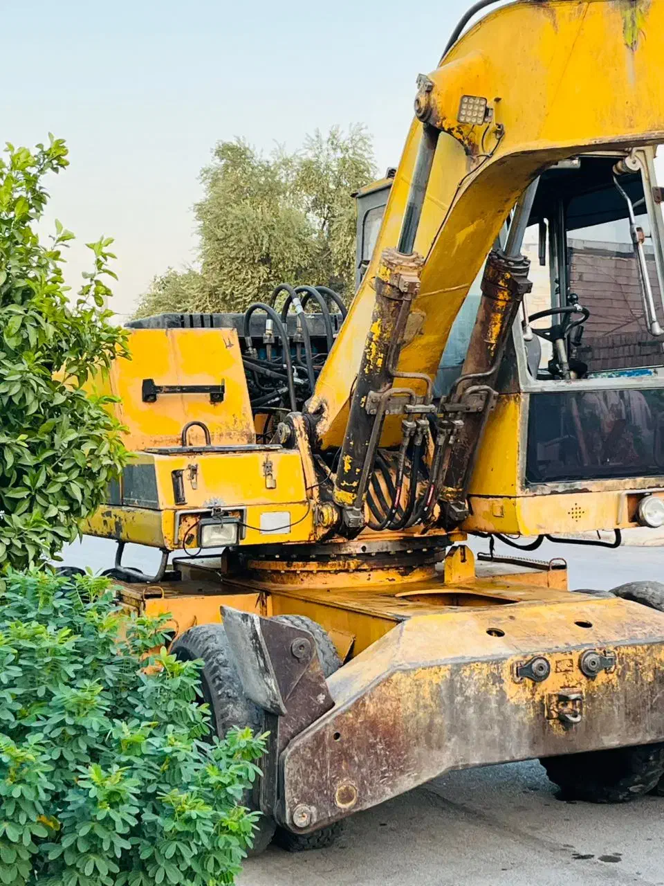 بیل مکانیکی|خودرو سنگین|بهبهان, |دیوار