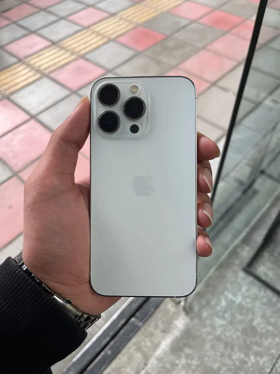 iPhone 13 Pro 256G پلمپ باطری ۱۰۰|موبایل|قم, جهان بینی|دیوار