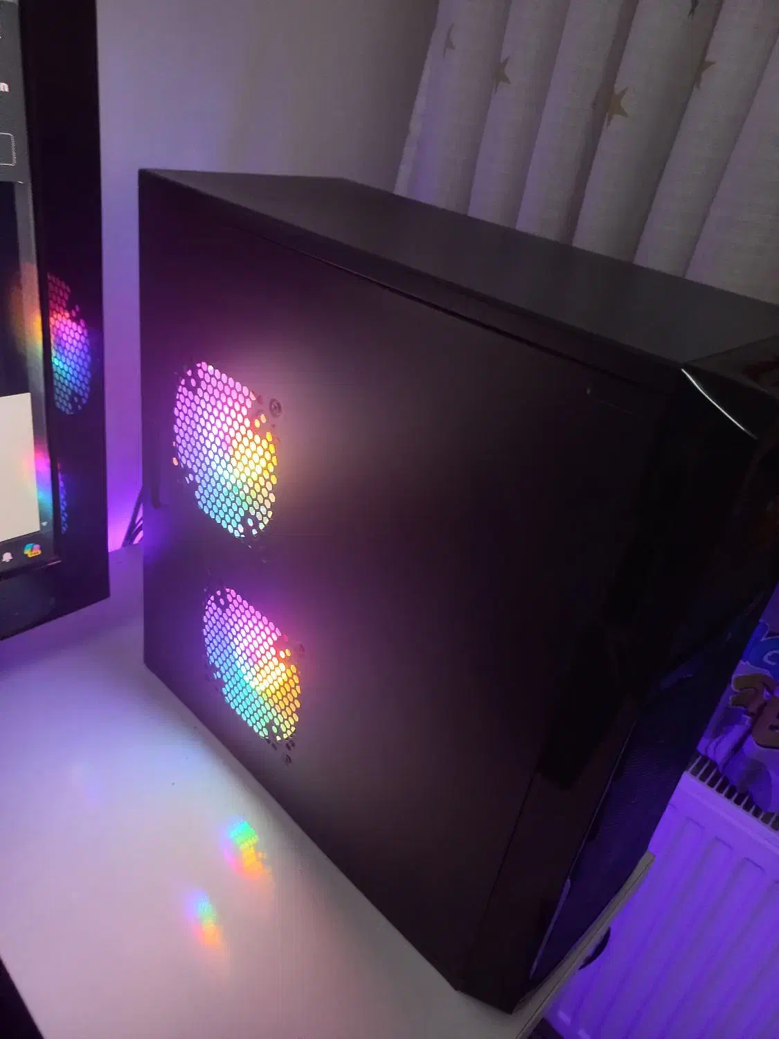 کیس میان رده گیمینگ|رایانه رومیزی|رودهن, |دیوار