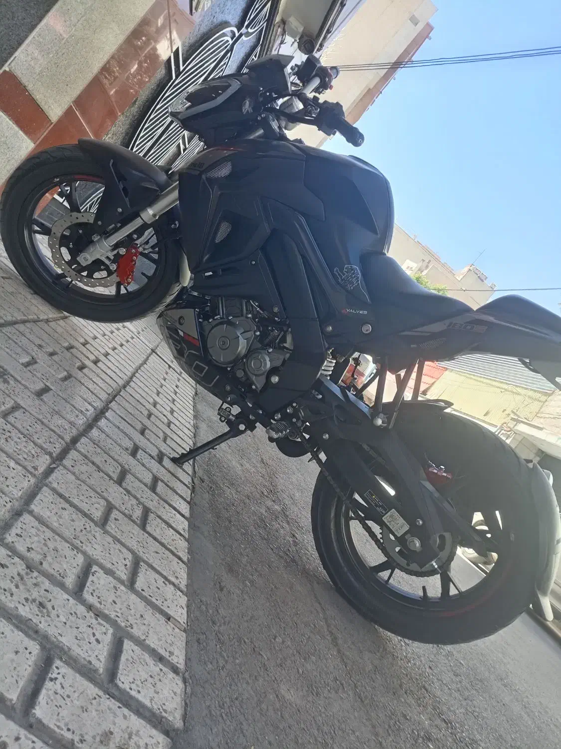 موتور بنلی اس 180 مدل 1400|موتورسیکلت|مشهد, هفده شهریور|دیوار
