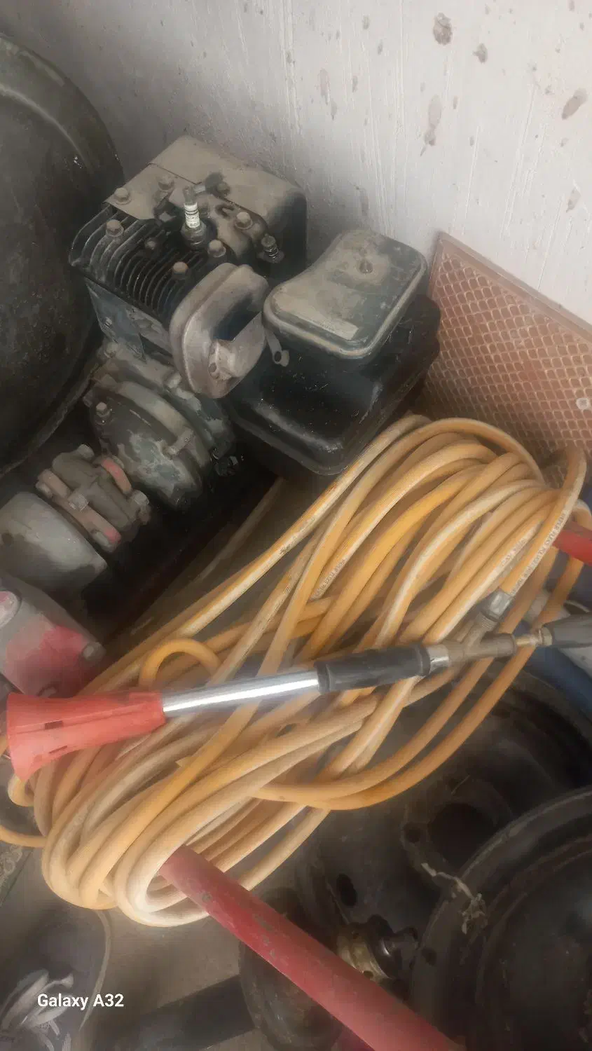 سمپاش باغبانی|خدمات باغبانی و درختکاری|سلماس, |دیوار