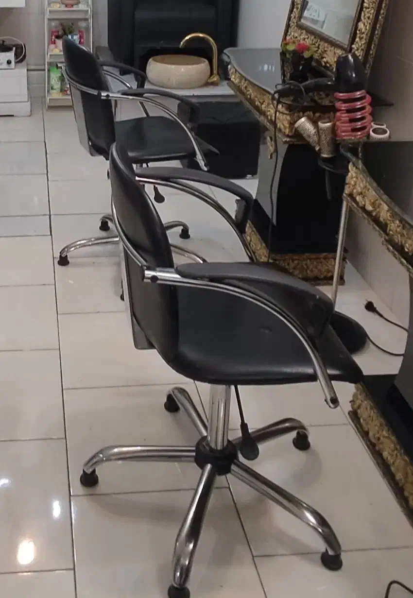 فروش لوازم آرایشگاه زنانه|آرایشگاه و سالنهای زیبایی|کرج, محمود آباد|دیوار