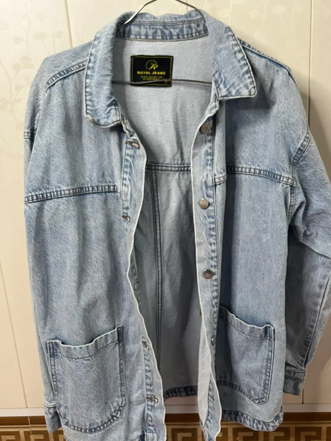 کُت جین (یونی سکس/مناسب زن و مرد)|لباس|بندر انزلی, خوش پیک|دیوار