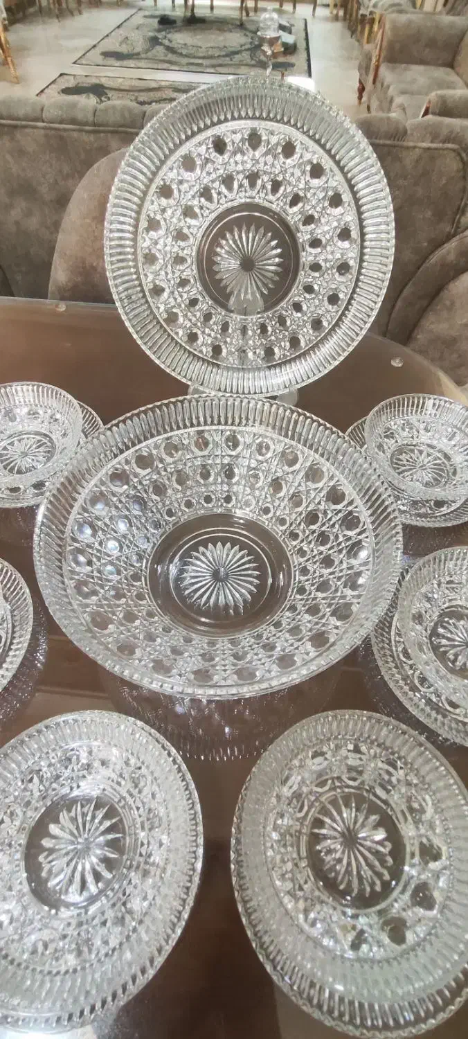 ظرف کریستال قدیمی|کلکسیون اشیاء عتیقه|تهران, فرزانه|دیوار