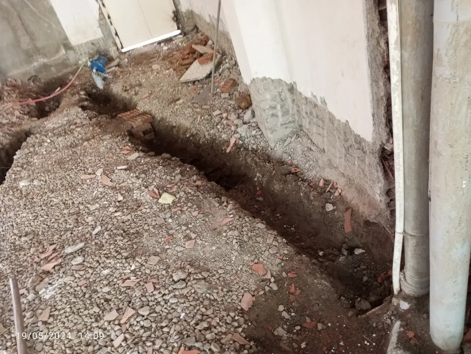 چاه کنی|خدمات پیشه و مهارت|گنبد کاووس, |دیوار