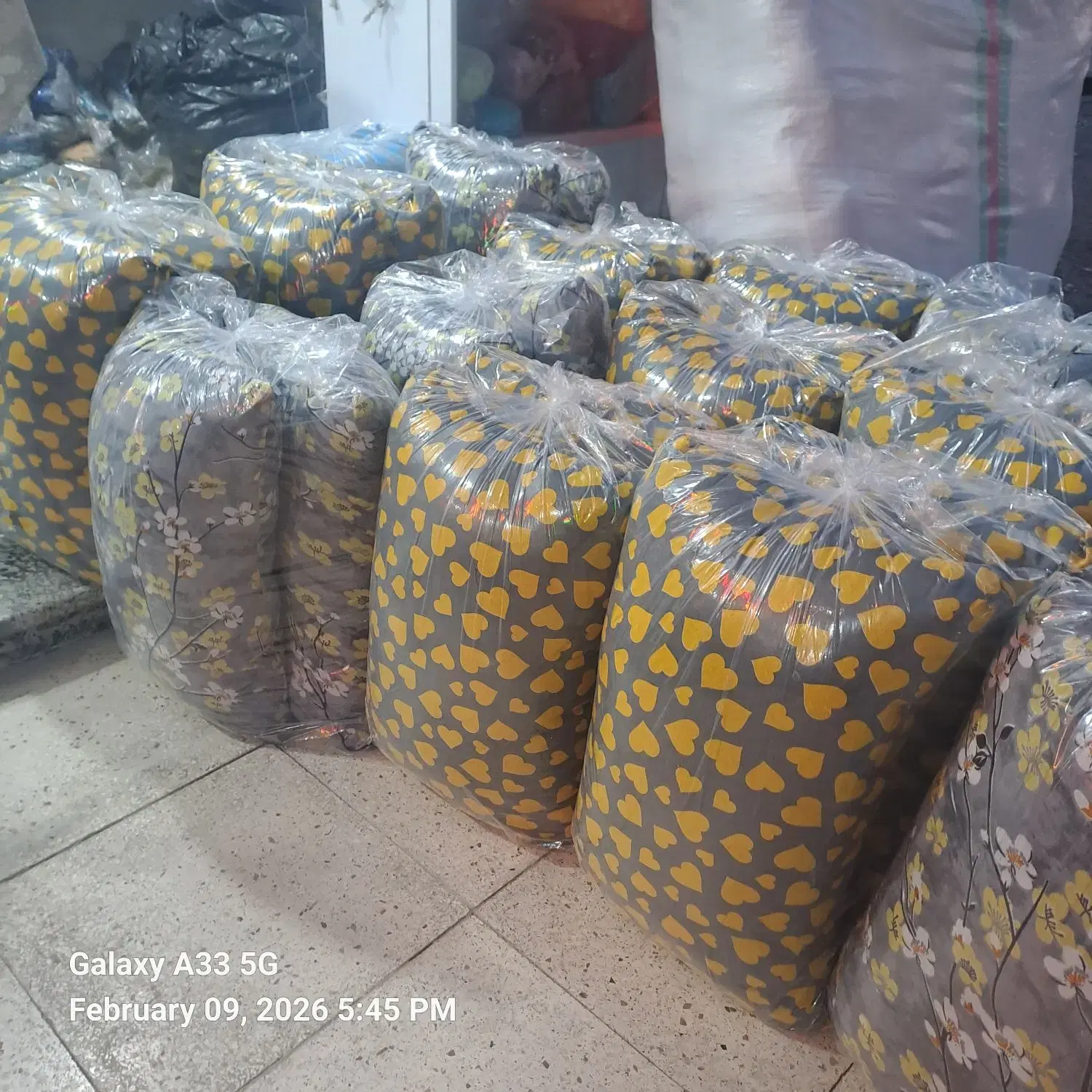 بالشت|رختخواب، بالش، پتو|بندرعباس, |دیوار