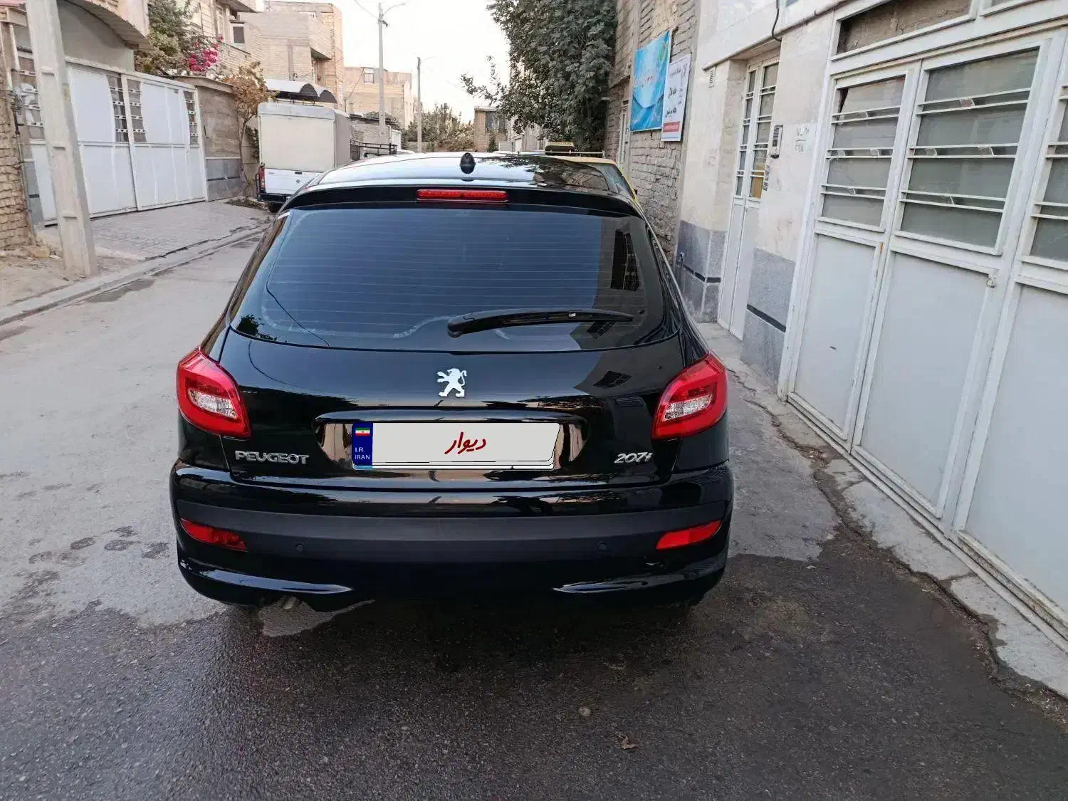 ۲۰۷ پانا مدل ۱۴۰۳ معاوضه با پراید|خودرو سواری و وانت|شیراز, شریف‌آباد|دیوار