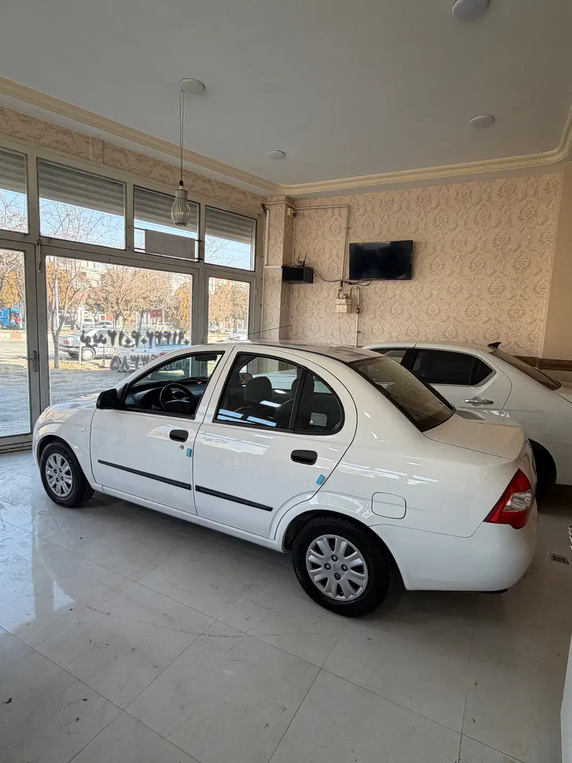 تیبا 1 1400 در حد|خودرو سواری و وانت|ملکان, |دیوار