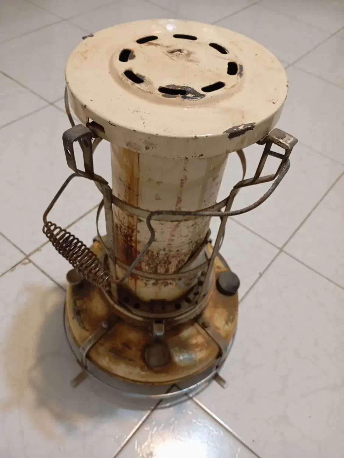 والور نفتی آترا. سالم مناسب باغ|بخاری، هیتر، شومینه|مشهد, ولیعصر (شهرک غرب)|دیوار