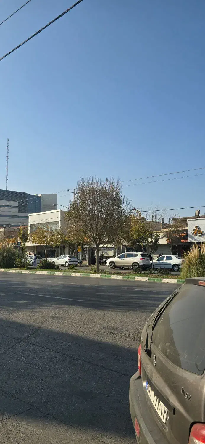 مغازه تجاری ۵۰متر با بر ۵متر چهارراه مخابرات|اجارهٔ مغازه و غرفه|مشهد, ولیعصر (شهرک غرب)|دیوار