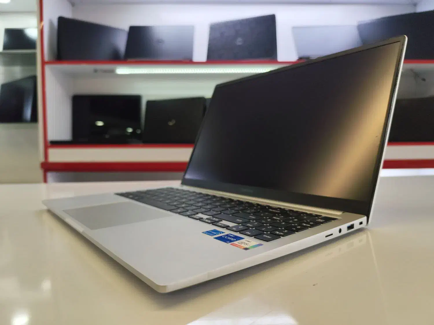 لپ تاپ سامسونگ نسل ۱۲ گرافیک مجزا مهندسی سبک|رایانه همراه|کرج, برغان|دیوار