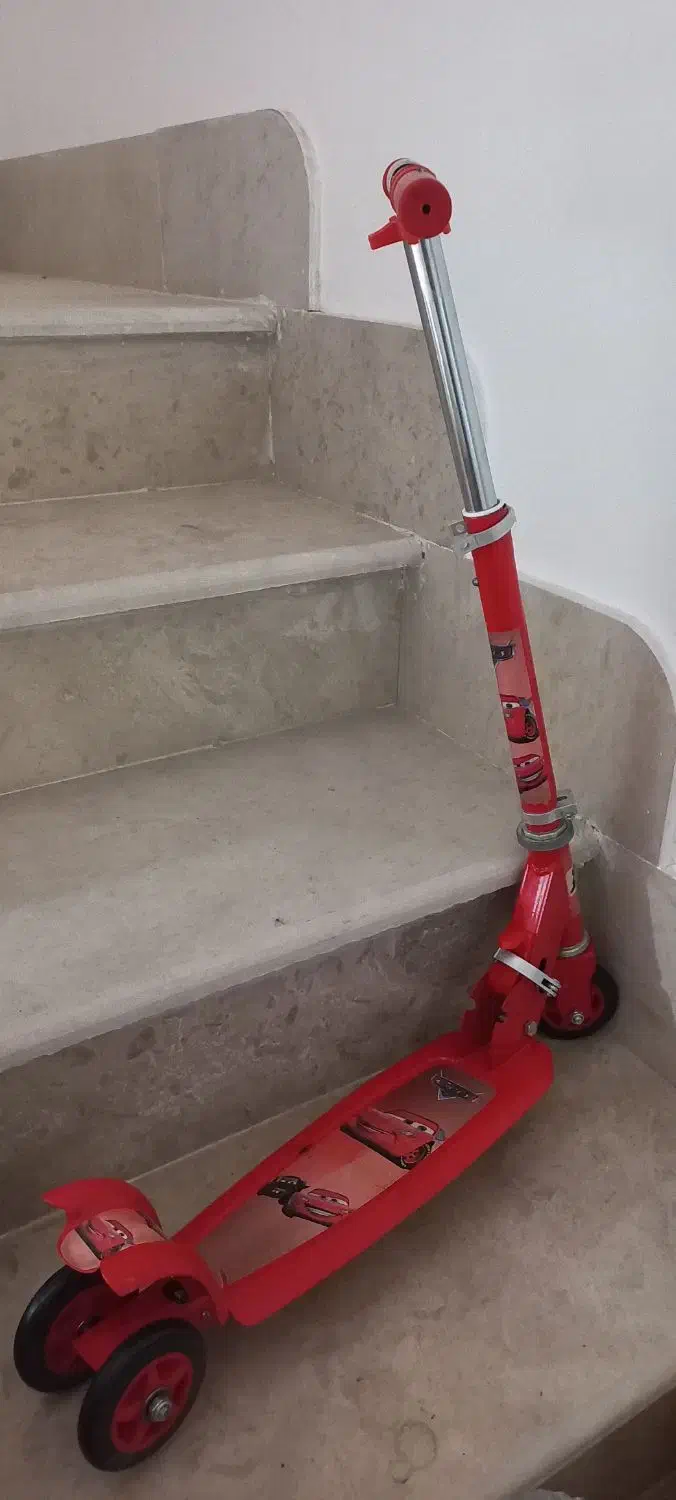 اسکوتر کاملا نو|دوچرخه، اسکیت، اسکوتر|شاهین دژ, |دیوار