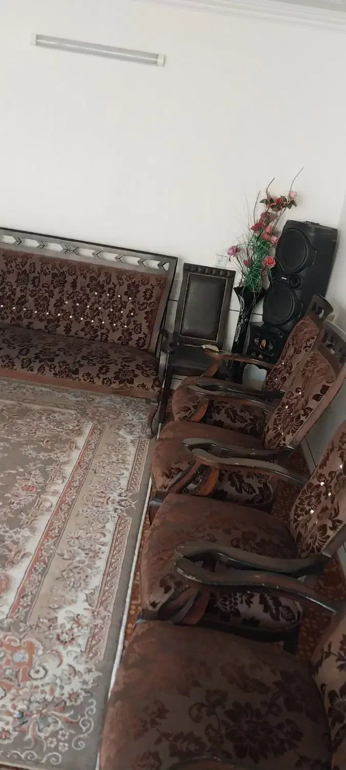 مبلمان|مبلمان خانگی و میز عسلی|فلاورجان, |دیوار