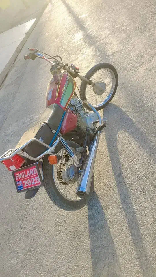 موتور 125مدارک تکمیل|موتورسیکلت|زهک, |دیوار