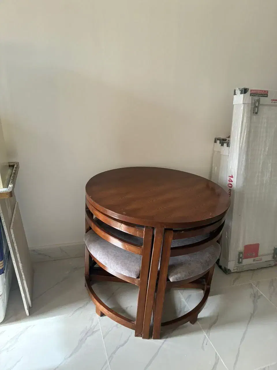 میز نهار خوری|میز و صندلی غذاخوری|زاهدان, |دیوار