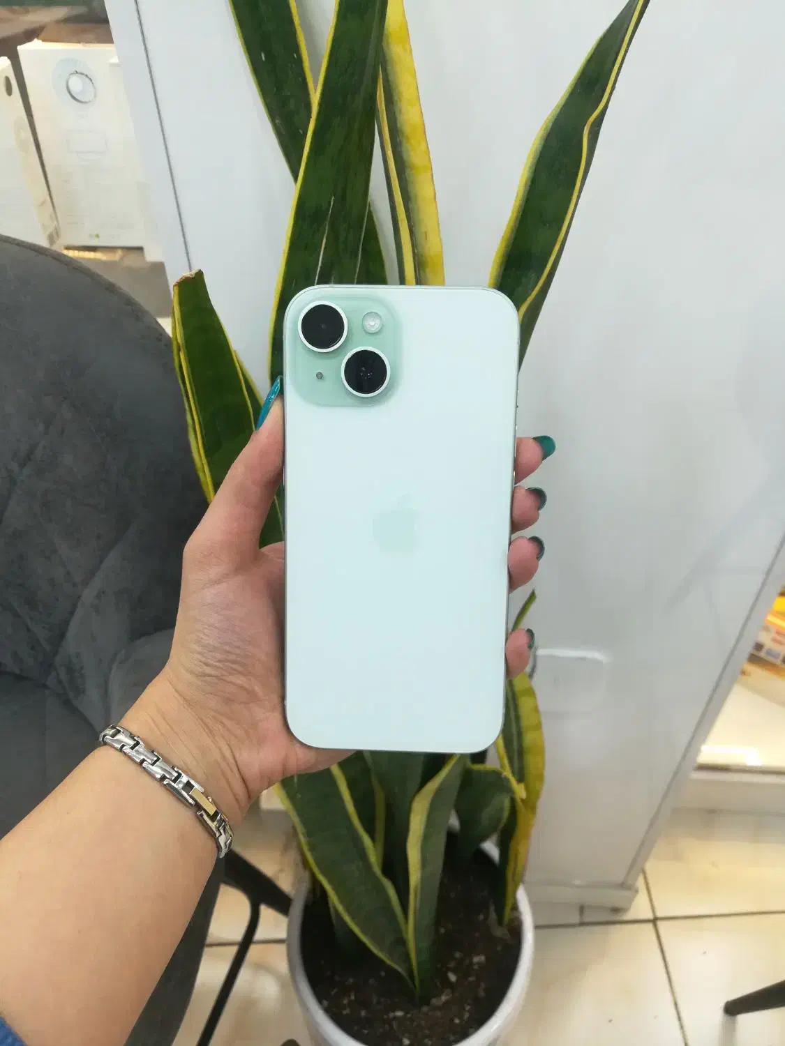 iphone 15 normal|موبایل|شیراز, زند|دیوار