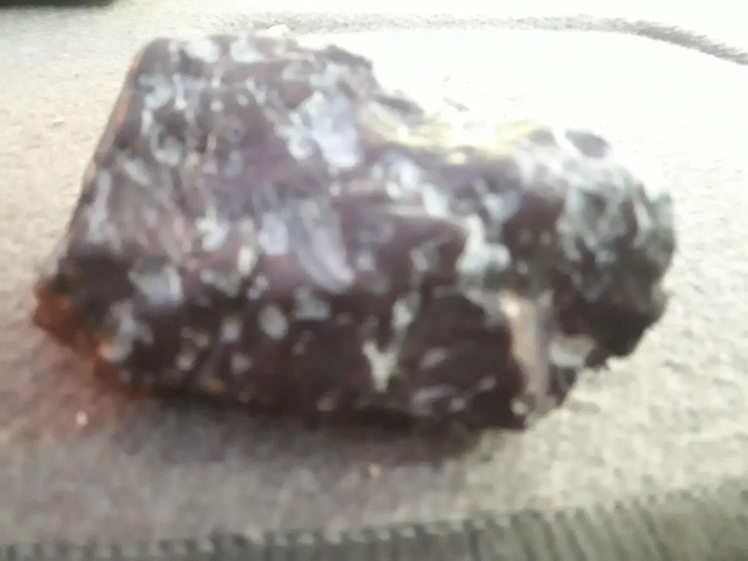 سنگ آسمانی باپوسته چرم۱۹۴گرمی فروش فوری|جواهرات|آباده, |دیوار