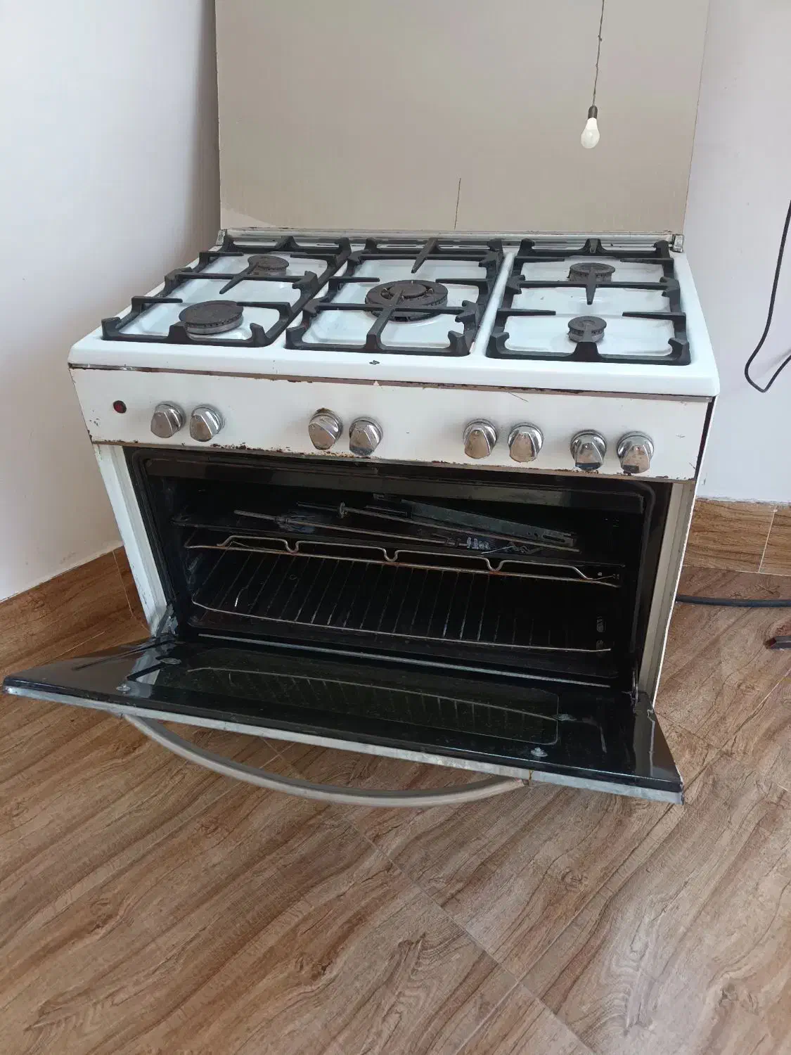 تلویزیون ۴۲ اسنوا|تلویزیون و پروژکتور|اردبیل, |دیوار