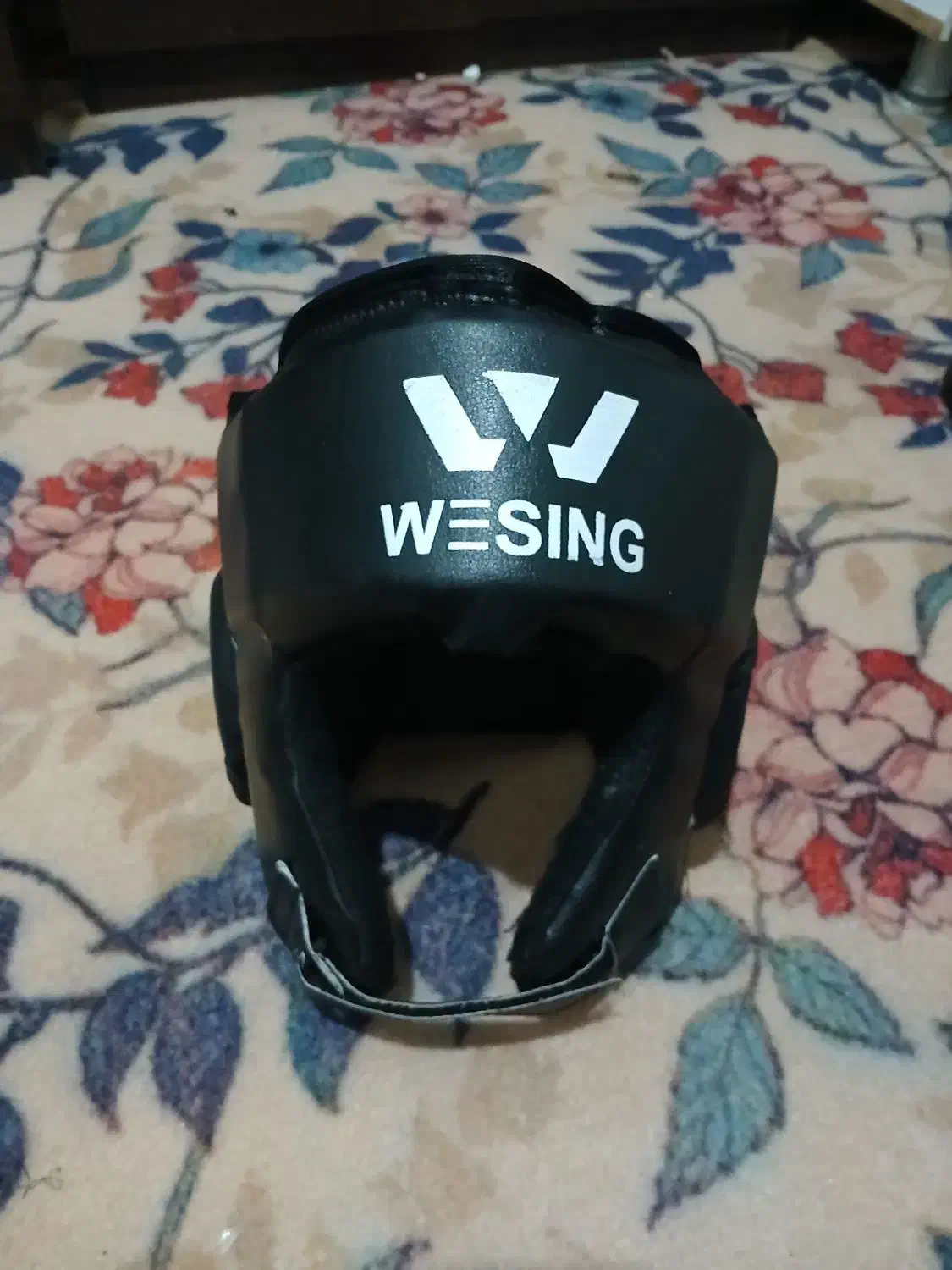 کلاه بوکس|تجهیزات ورزشی|چهارباغ, |دیوار