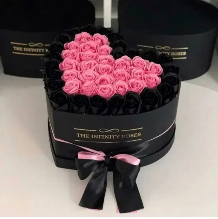 گل روبانی ترند|گل مصنوعی|یاسوج, |دیوار