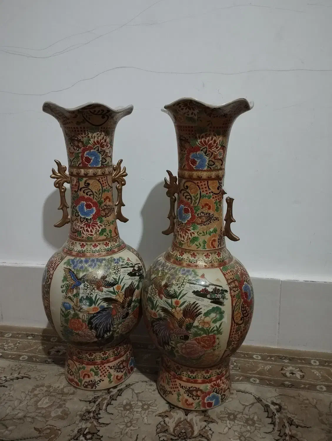 کمد و گلدان|بوفه، ویترین، کنسول|بیرجند, |دیوار